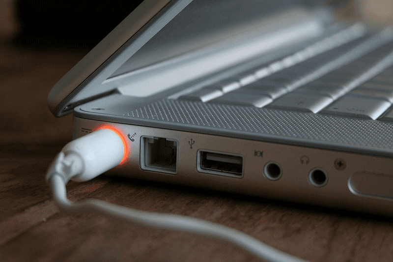 How to Reduce MacBook Battery Usage When Running Local AI